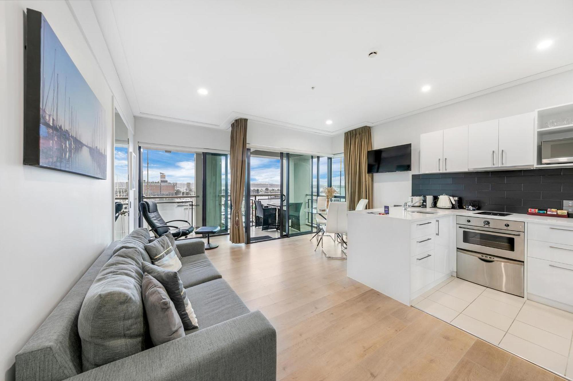 Exquisite Sun Soaked Corner Apartment 오클랜드 외부 사진